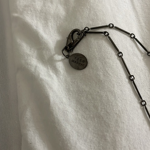 Rose 'quartz' pink domed oval pendant, hand-wrought vintage lucite with matte - Picture 4 of 8